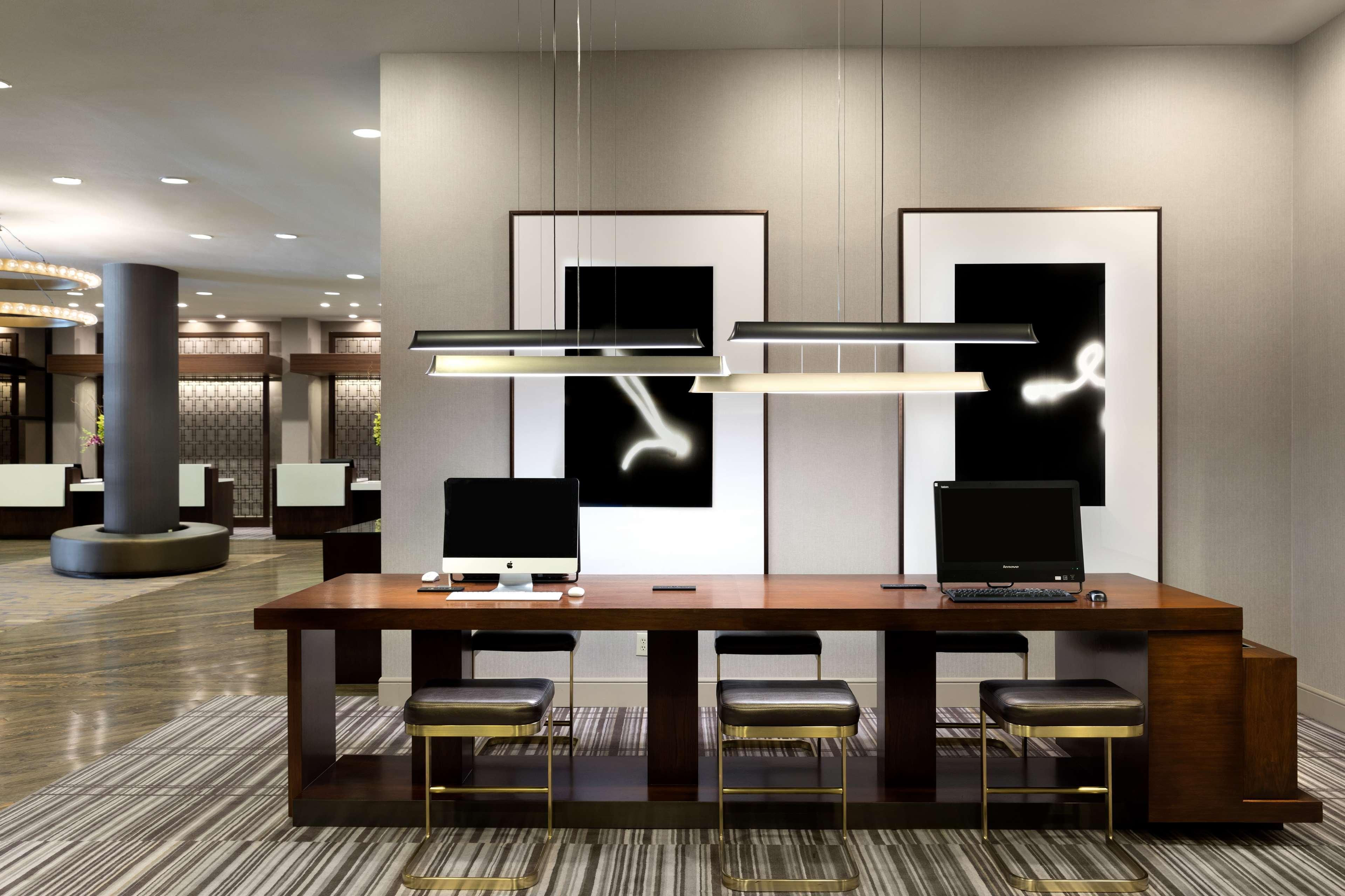 Doubletree By Hilton Hotel Dallas Campbell Centre Extérieur photo