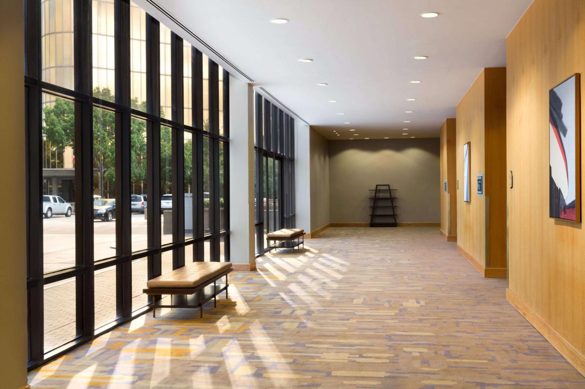 Doubletree By Hilton Hotel Dallas Campbell Centre Extérieur photo