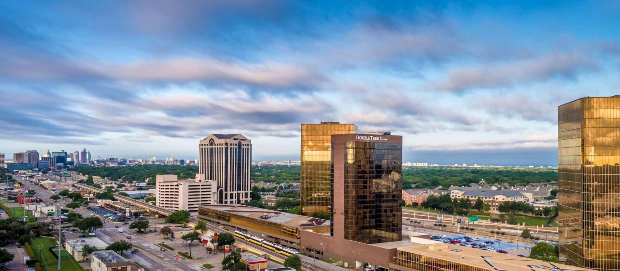 Doubletree By Hilton Hotel Dallas Campbell Centre Extérieur photo